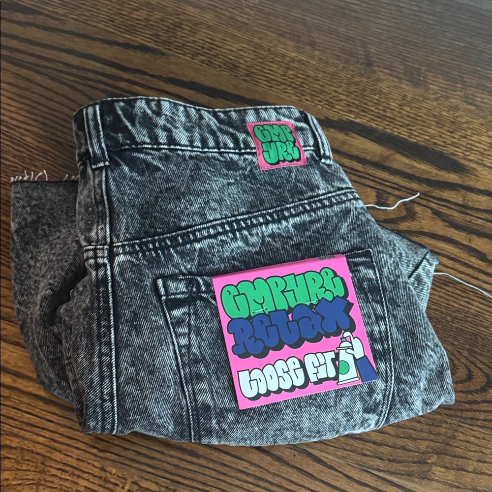 Zumiez Black and Gray Ankle Jeans